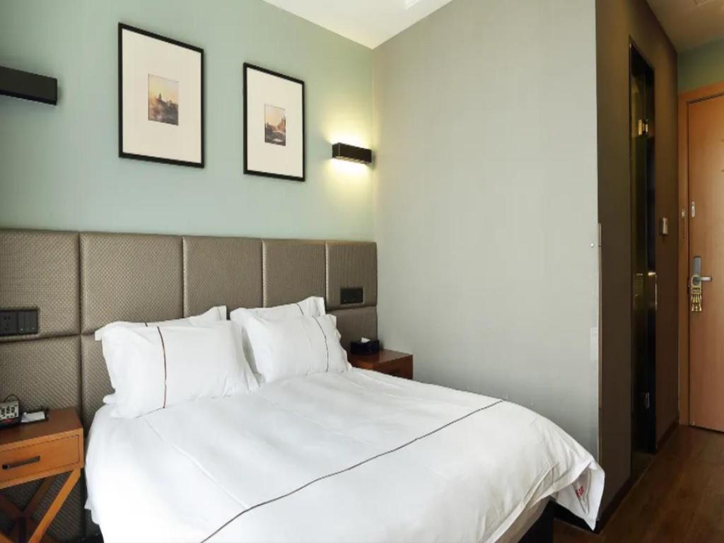 Muyra Hotel Shanghai Exterior photo